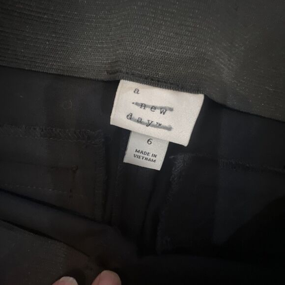 A New Day Target Pants Women's size 6 Elastic Waist Flat Front Ankle - Picture 8 of 14